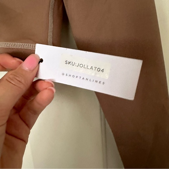 Tan Lines by Sivan Ayla Crop Top long sleeve - Picture 3 of 5